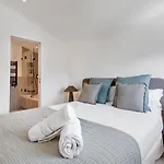 Vacation I Lumea, Luxury Villa, Private Heated Pool, Andalusian Charm Oasis, Walking Distance To Puerto Banus And Beaches * Marbella
