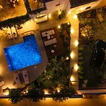 Vacation I Lumea, Luxury Villa, Private Heated Pool, Andalusian Charm Oasis, Walking Distance To Puerto Banus And Beaches