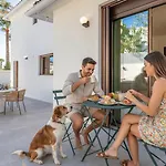 Vacation I Lumea, Luxury Villa, Private Heated Pool, Andalusian Charm Oasis, Walking Distance To Puerto Banus And Beaches Villa