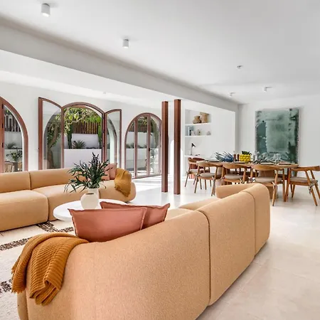 Vacation I Lumea, Luxury Villa, Private Heated Pool, Andalusian Charm, Walking Distance To The Marina And Beaches *