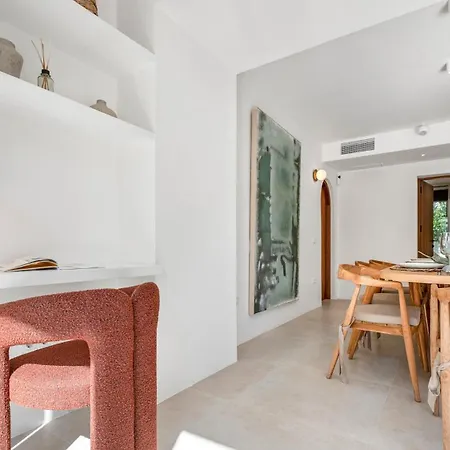 Vacation I Lumea, Luxury Villa, Private Heated Pool, Andalusian Charm, Walking Distance To The Marina And Beaches *