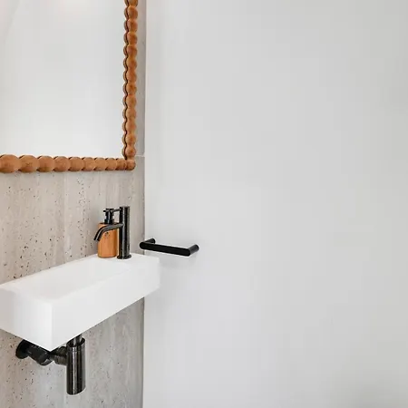 Villa Vacation I Lumea, Luxury Villa, Private Heated Pool, Andalusian Charm, Walking Distance To The Marina And Beaches