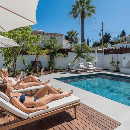 Willa Vacation I Lumea, Luxury Villa, Private Heated Pool, Andalusian Charm, Walking Distance To The Marina And Beaches *