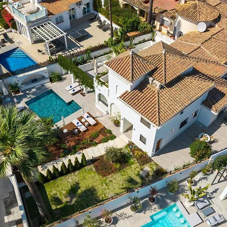 Вилла Vacation I Lumea, Luxury Villa, Private Heated Pool, Andalusian Charm, Walking Distance To The Marina And Beaches Марбелья
