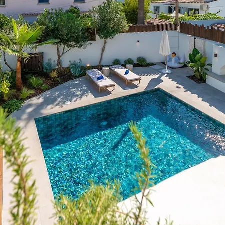 Vacation I Lumea, Luxury Villa, Private Heated Pool, Andalusian Charm, Walking Distance To The Marina And Beaches Вилла Марбелья