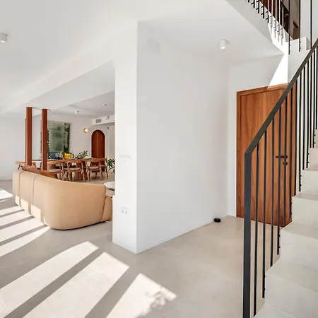 Вилла Vacation I Lumea, Luxury Villa, Private Heated Pool, Andalusian Charm, Walking Distance To The Marina And Beaches Марбелья