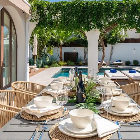 Vacation I Lumea, Luxury Villa, Private Heated Pool, Andalusian Charm, Walking Distance To The Marina And Beaches * Марбелья